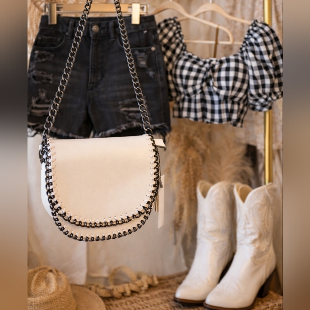 White Chain-Trimmed Women's Faux White Leather Bag NWT